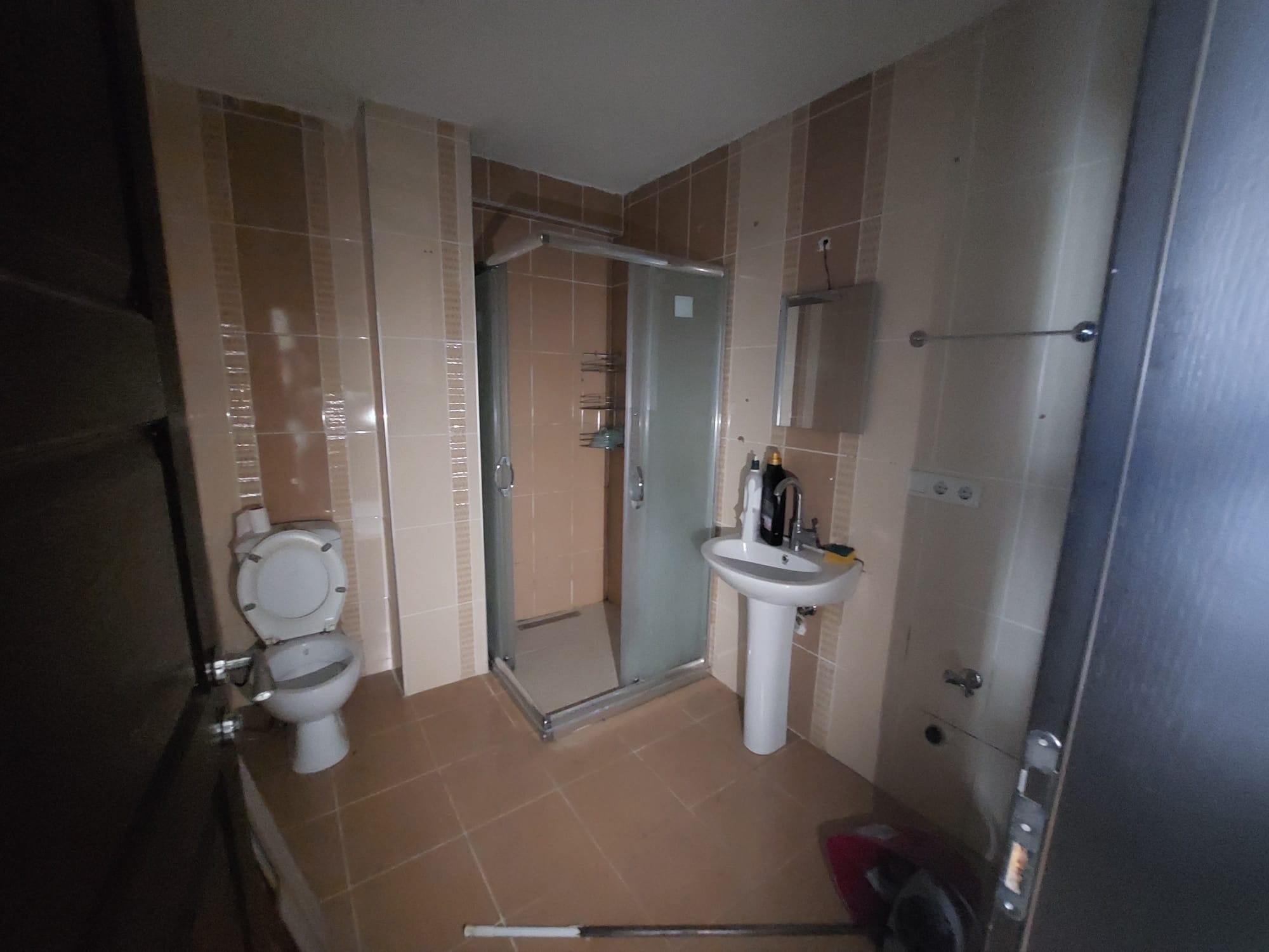 CUMHURİYET MAHALLESİNDE DENİZE ÇOK YAKIN 3+1 KİRALIK DAİRE